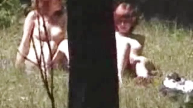 Bela filmes sexo gratis caseiros milfa fode uma carta com os dedos