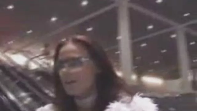 Velho alemão mulher com grande tits empurrões fora sexo picante dele pisque com dela dedos