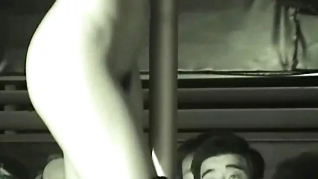 Cara atira no celular como namorada suga amador video sexo pênis