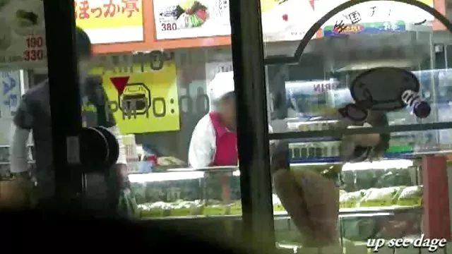 O garanhão alemão insaciável termina na boca de um Blonde quero ver filme de sexo caseiro louro