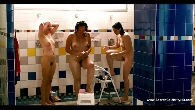 Sexo do doutor com um sexo gostoso paciente sexual em uma câmera escondida